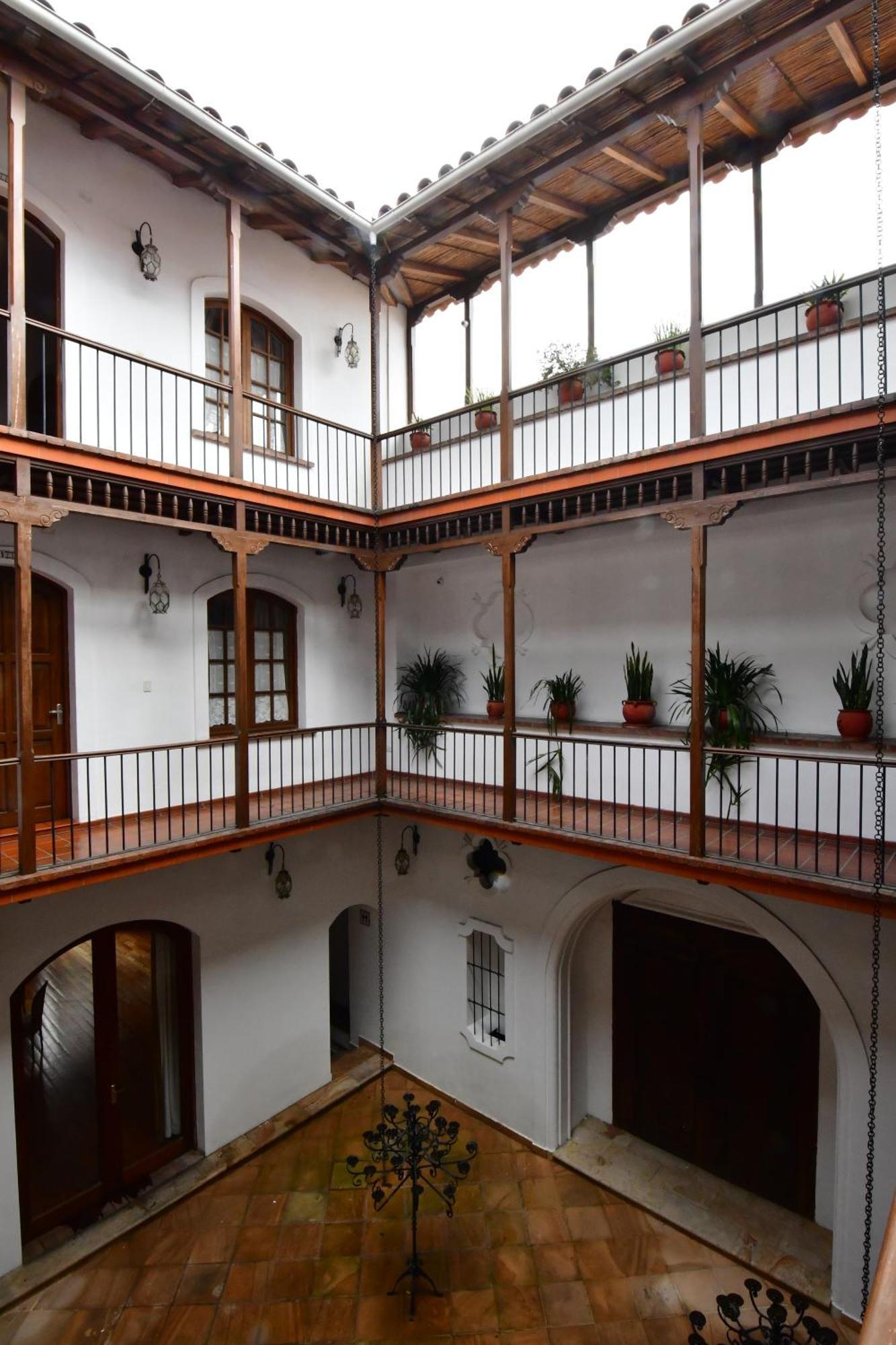 Parador Santa Maria La Real Sucre Eksteriør billede