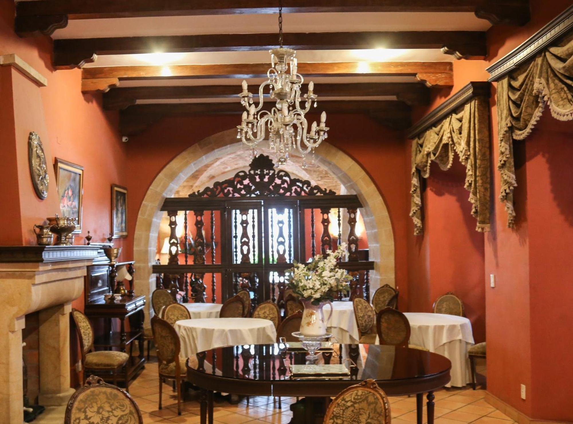 Parador Santa Maria La Real Sucre Eksteriør billede